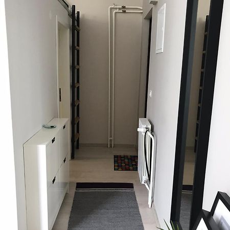 Studio Apartman Park Galerija Osijek Exterior foto